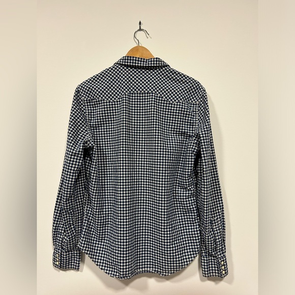 Men’s Levi button down - Picture 2 of 2